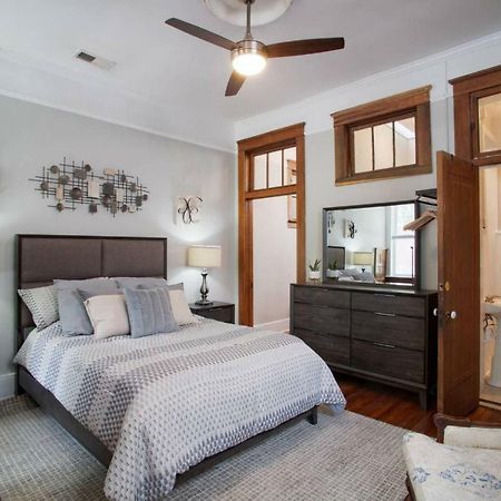 101 E Waldburg - Cozy Cottage Just Off Of Forsyth Park ซาวานนาห์ ภายนอก รูปภาพ
